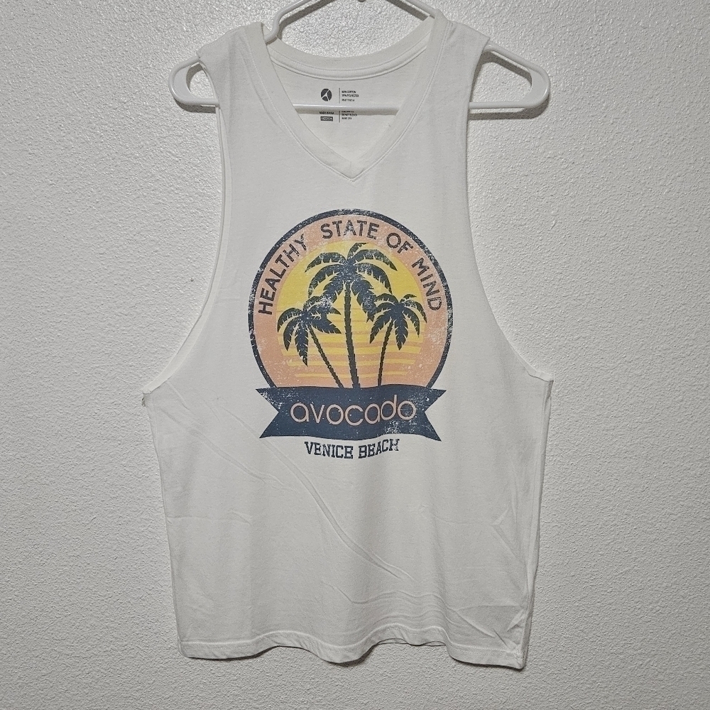 NWT Avocado muscle tee vintage white size medium